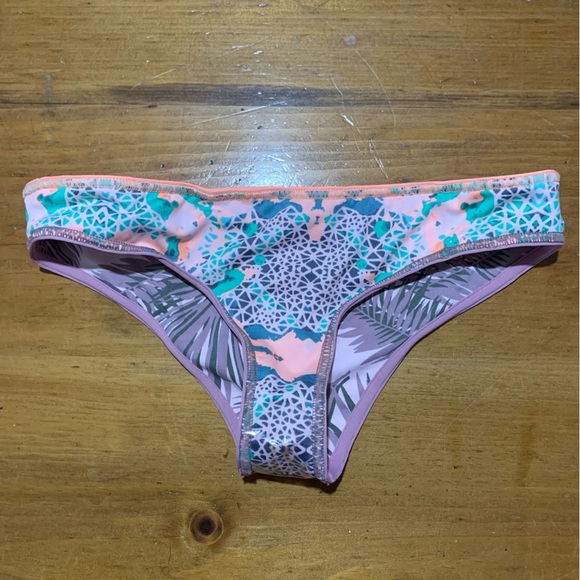 Maaji bikini - reversible NYT - Picture 10 of 12